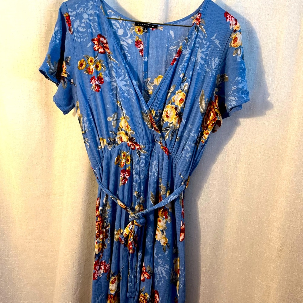 🦄🦄Staccato blu flower print wrap dress size:S